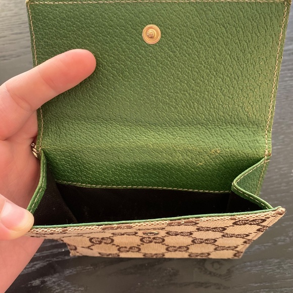 Gucci Vintage Green Wallet - Picture 7 of 8